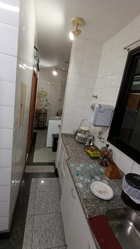 Apartamento, Floresta, 3 Quartos, 2 Vagas, 1 Suíte