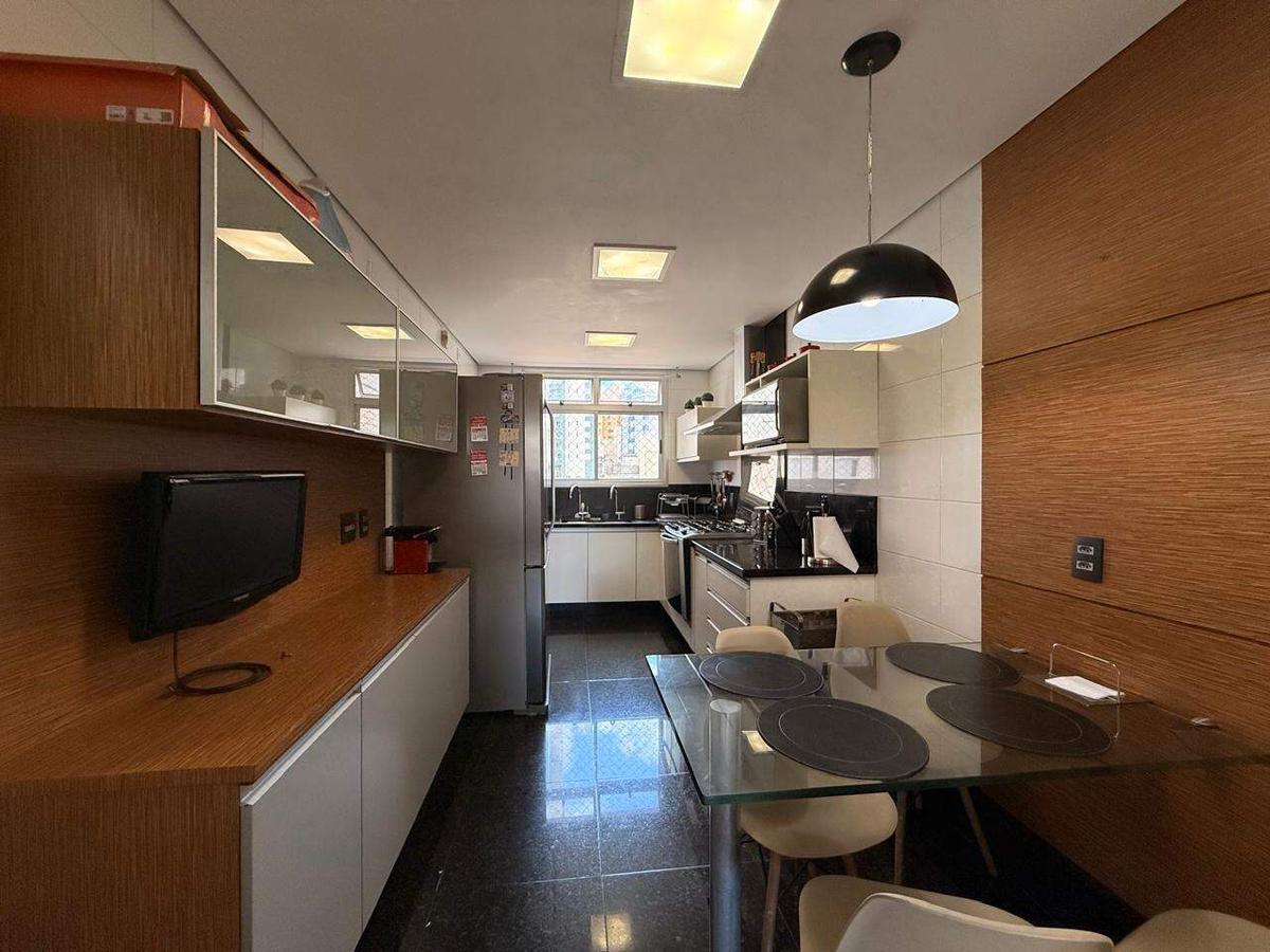 Apartamento, Buritis, 4 Quartos, 4 Vagas, 2 Suítes