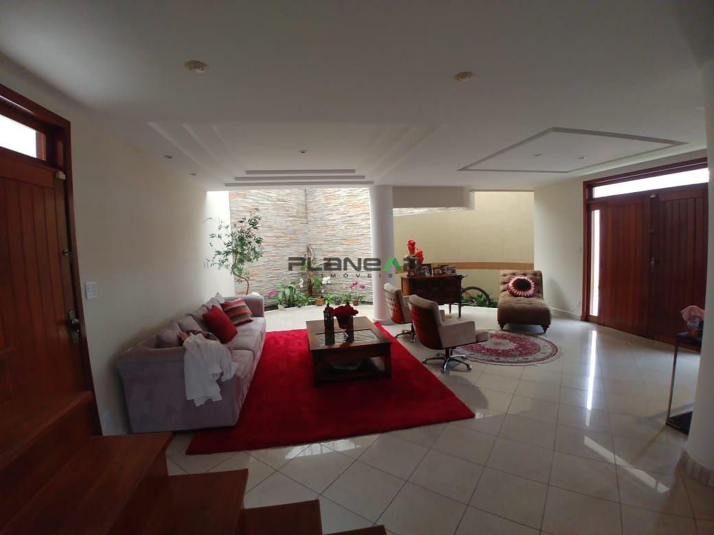 Casa, Jardim Riacho das Pedras, 4 Quartos, 15 Vagas, 3 Suítes