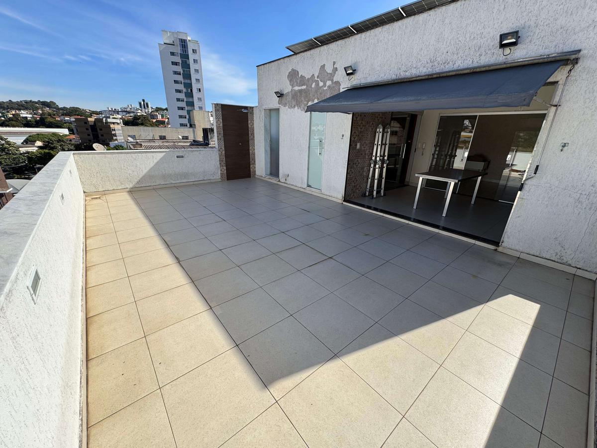 Cobertura, Cruzeiro, 4 Quartos, 3 Vagas, 2 Suítes