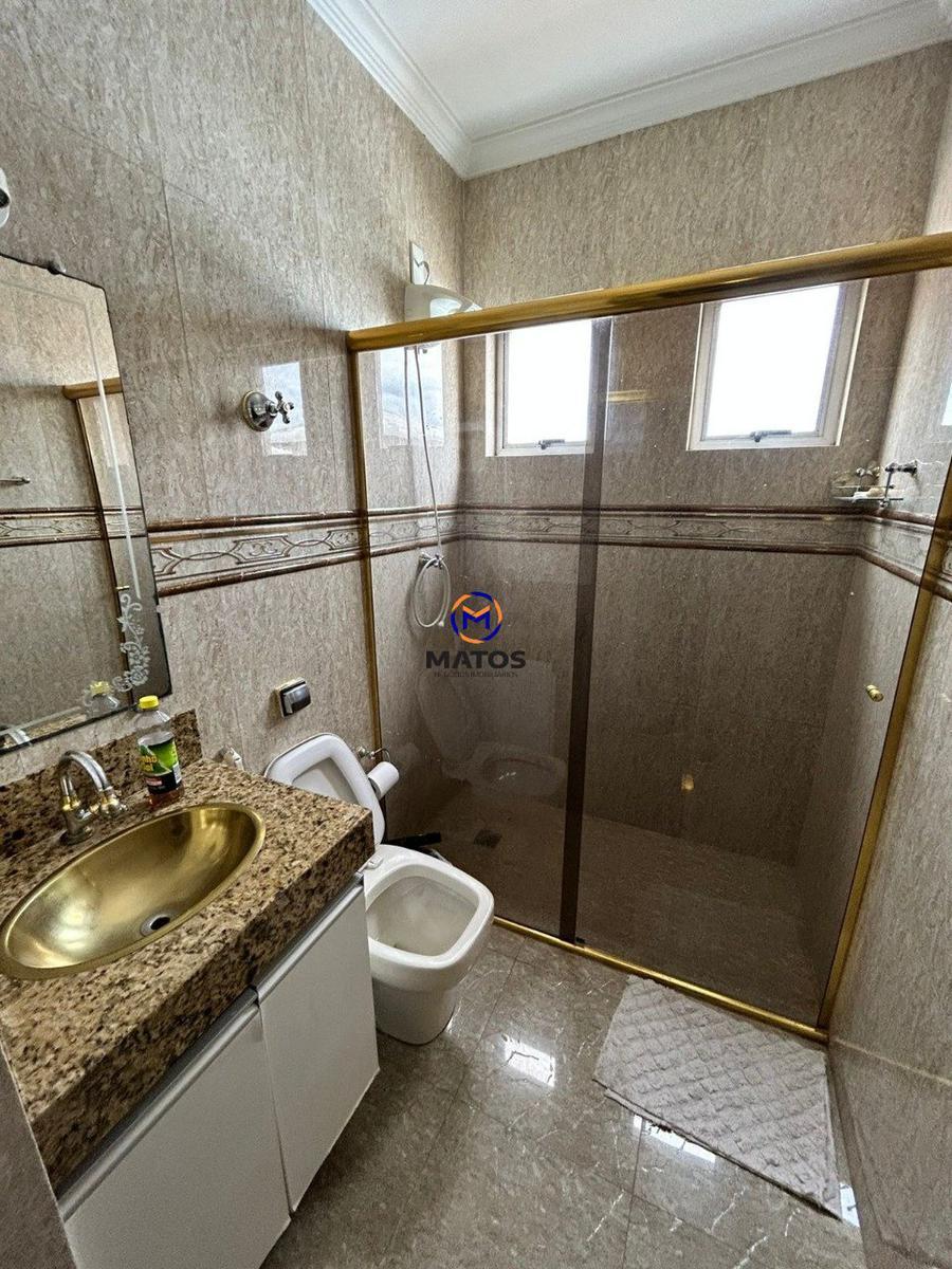 Casa, Belo Vale, 4 Quartos, 2 Vagas, 1 Suíte