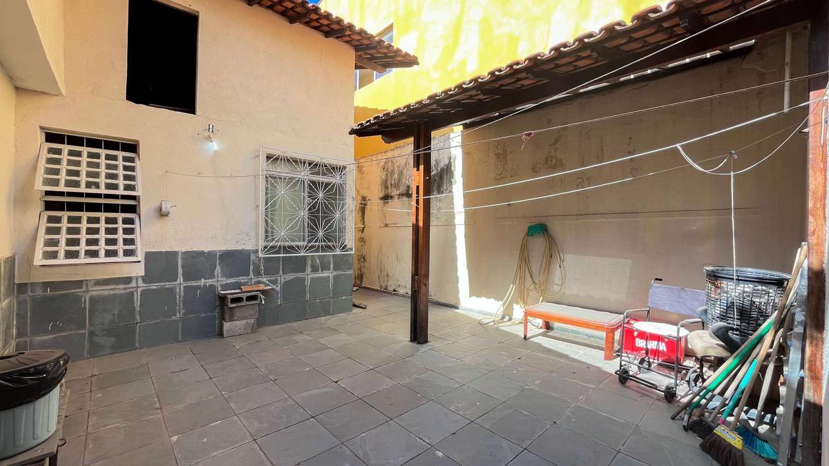 Casa, Conjunto Celso Machado, 3 Quartos, 4 Vagas, 1 Suíte