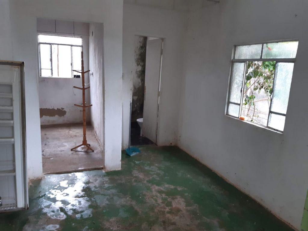 Casa, Santo Antônio (roça Grande), 2 Quartos, 0 Vaga