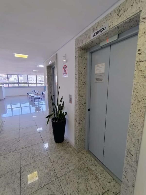 Andar, Milionários, 0 Quarto, 0 Vaga