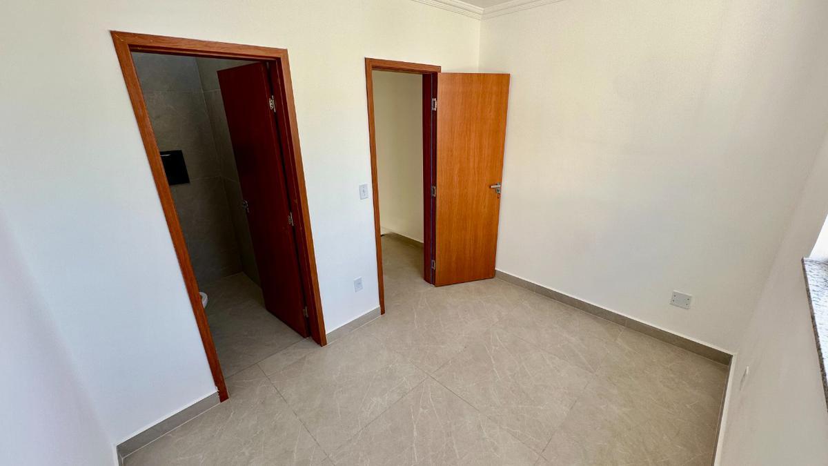 Casa, Piratininga (venda Nova), 2 Quartos, 1 Vaga, 2 Suítes