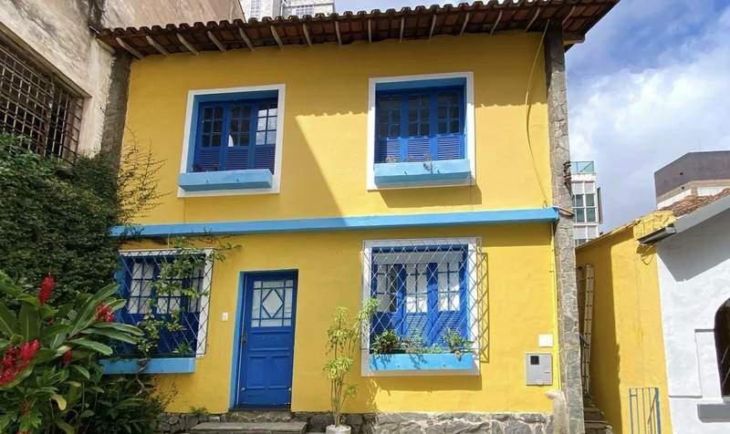 Casa, Lourdes, 3 Quartos, 0 Vaga, 1 Suíte