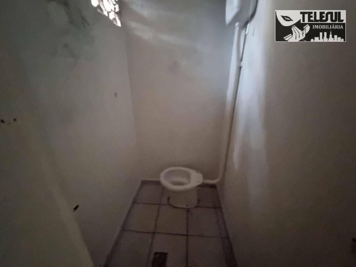 Andar, Centro, 0 Quarto, 0 Vaga
