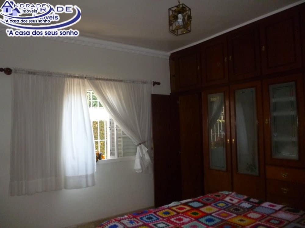 Casa, Santa Terezinha, 3 Quartos, 2 Vagas, 2 Suítes
