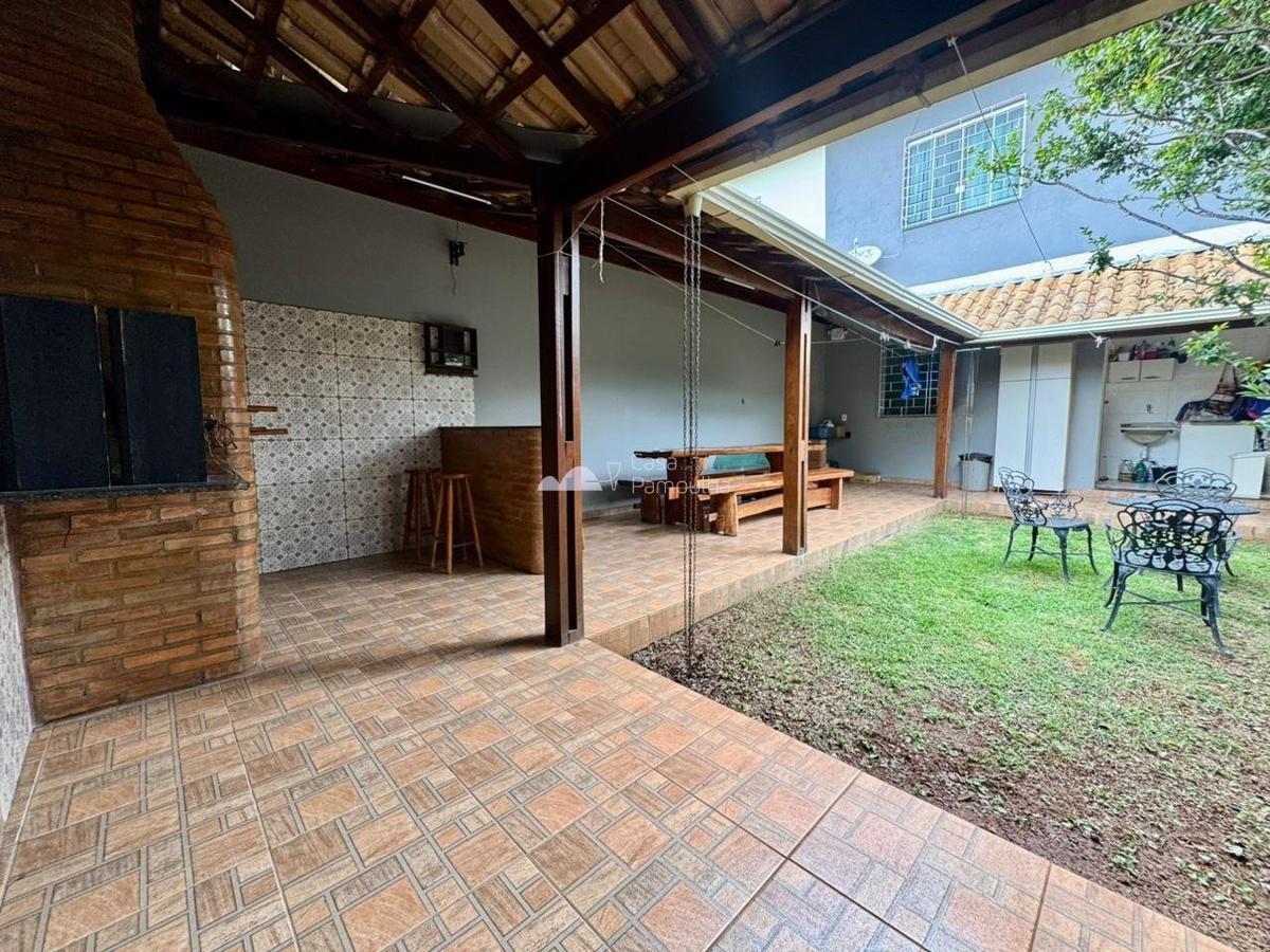 Casa, Sinimbu, 3 Quartos, 2 Vagas, 1 Suíte