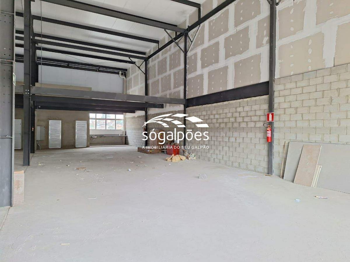 Loja, Centro (justinópolis), 45 Vagas