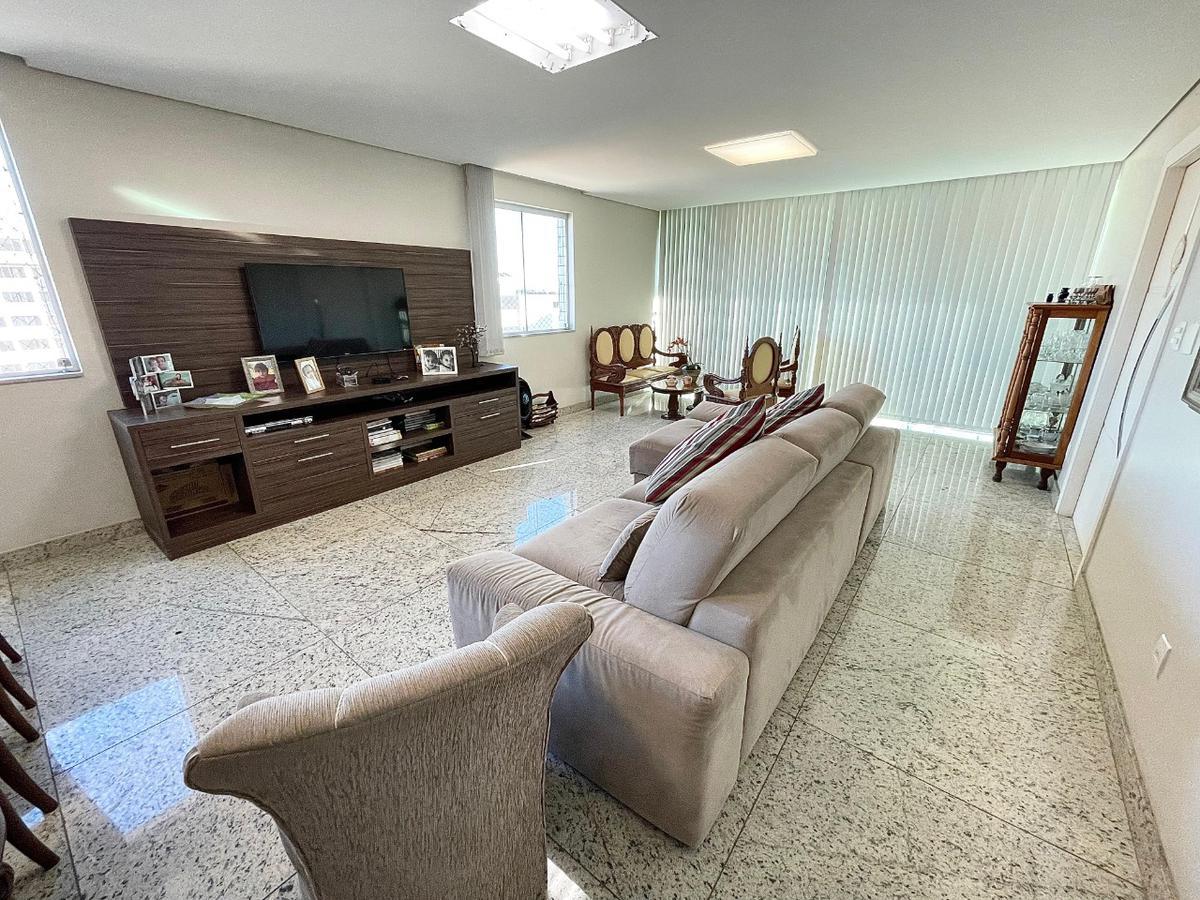 Apartamento, Castelo, 4 Quartos, 2 Vagas, 2 Suítes