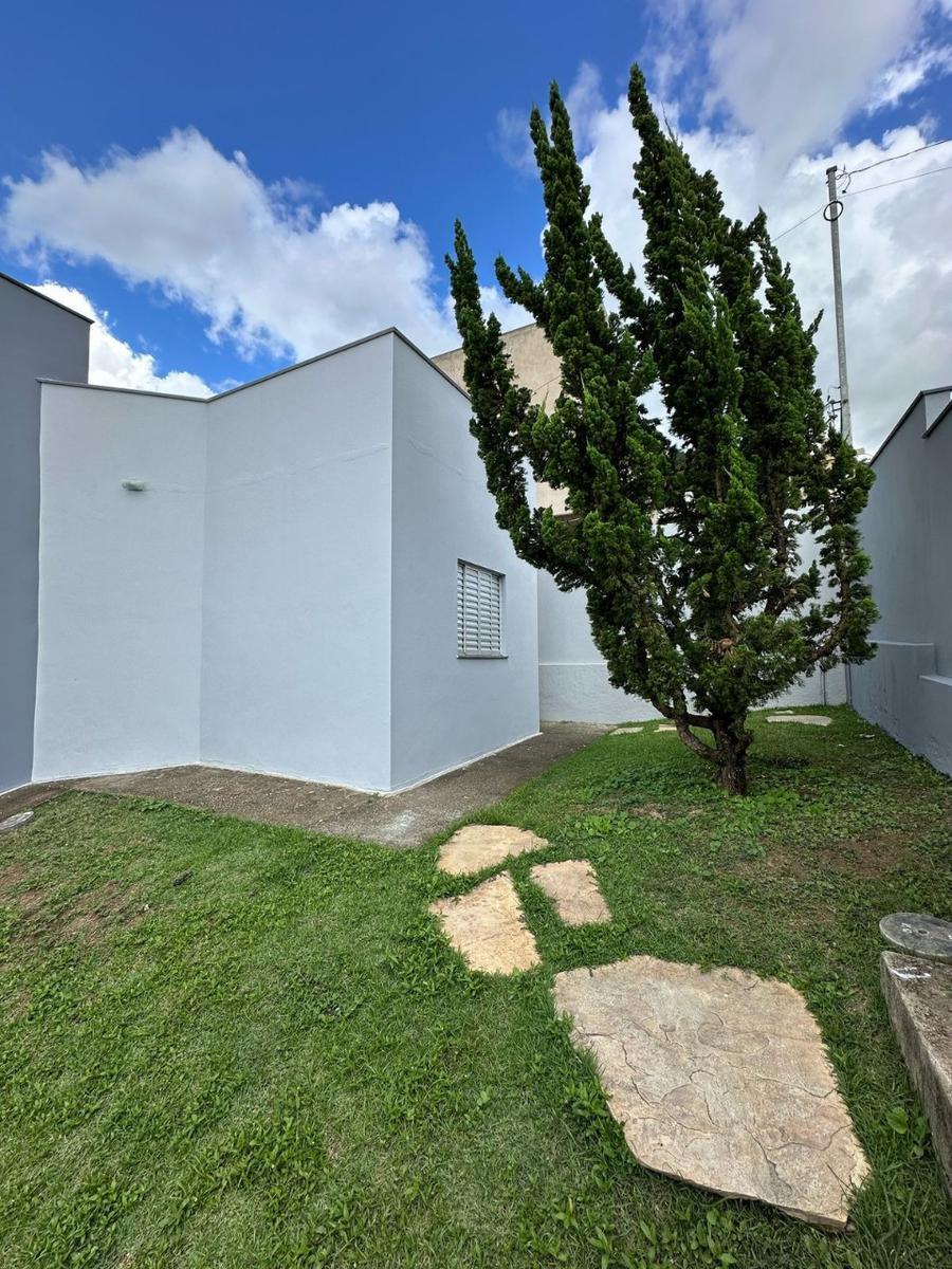 Casa, São José, 2 Quartos, 1 Vaga