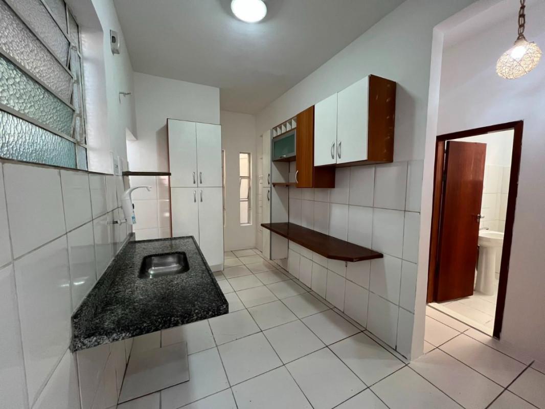 Apartamento, Sagrada Família, 2 Quartos, 1 Vaga