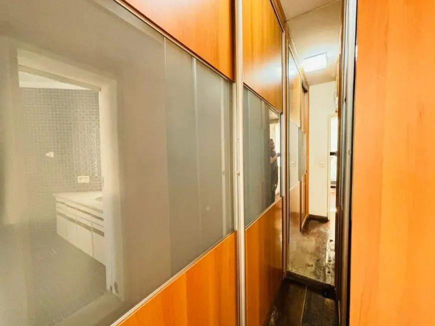 Casa, São José, 3 Quartos, 5 Vagas, 1 Suíte