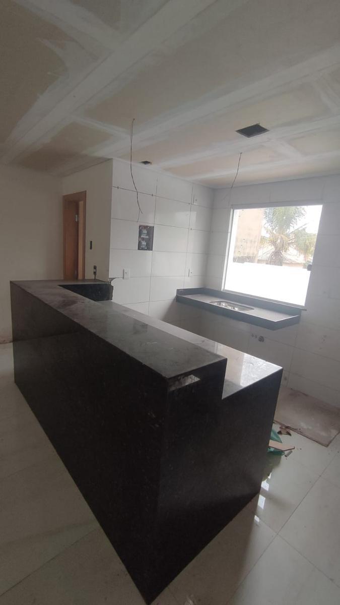 Casa, Santa Amélia, 3 Quartos, 4 Vagas, 1 Suíte