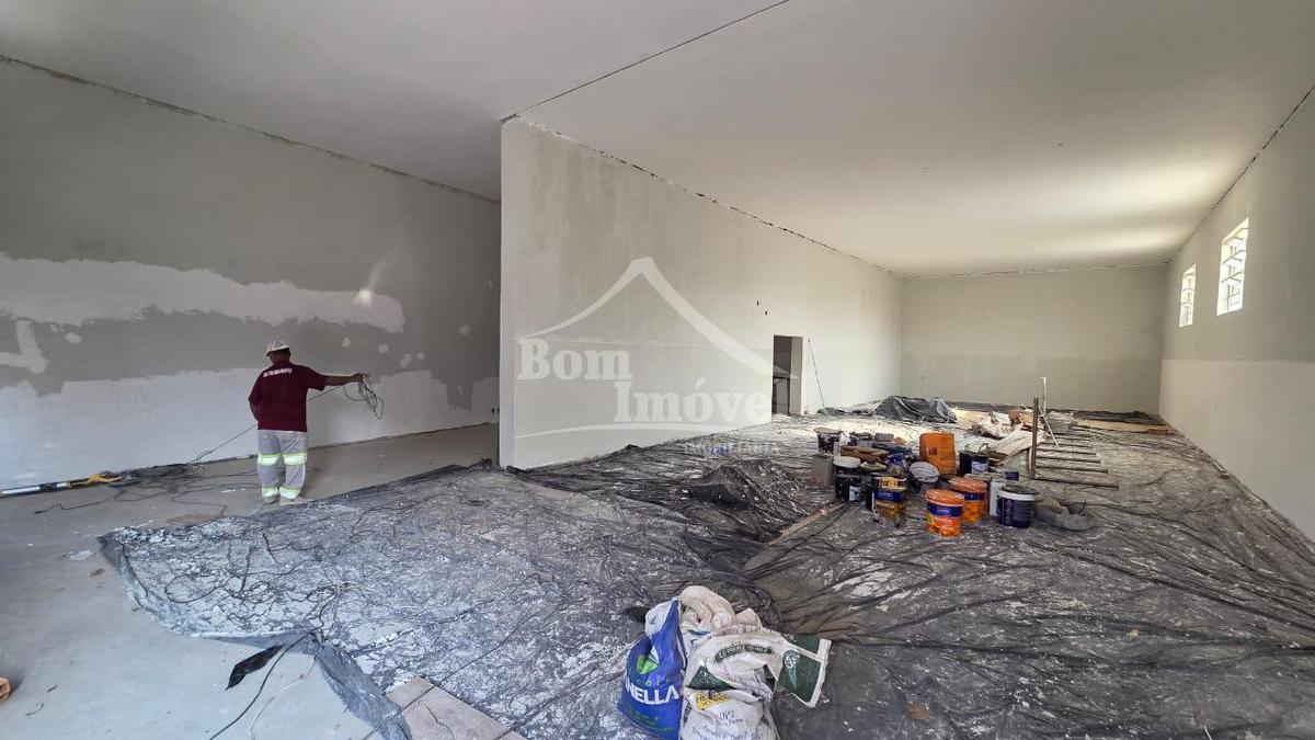 Andar, Centro, 0 Quarto, 0 Vaga