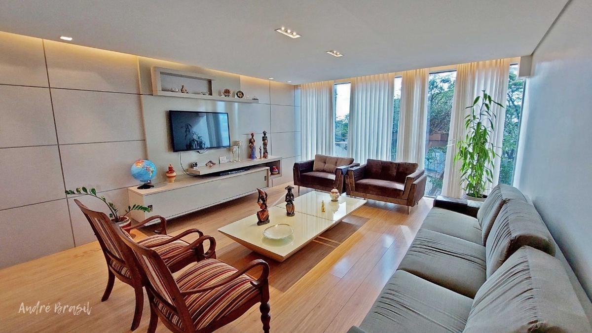 Casa, Comiteco, 4 Quartos, 3 Vagas, 4 Suítes