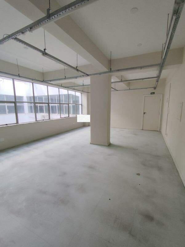 Andar, Centro, 0 Quarto, 0 Vaga