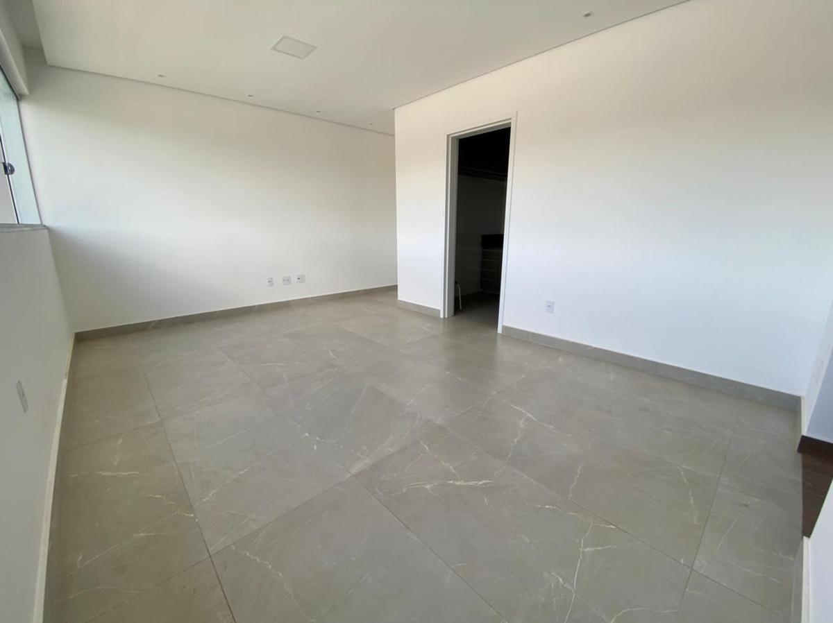 Apartamento, Candelária, 3 Quartos, 2 Vagas, 1 Suíte