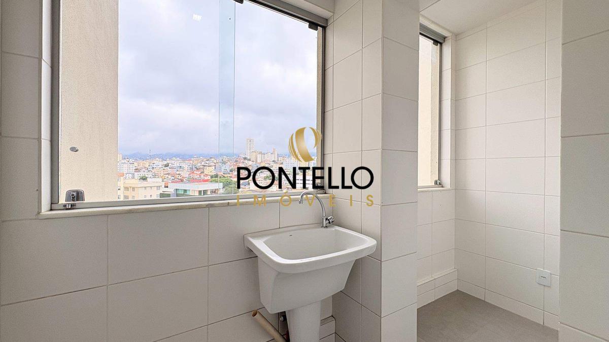 Apartamento, Sagrada Família, 3 Quartos, 2 Vagas, 1 Suíte