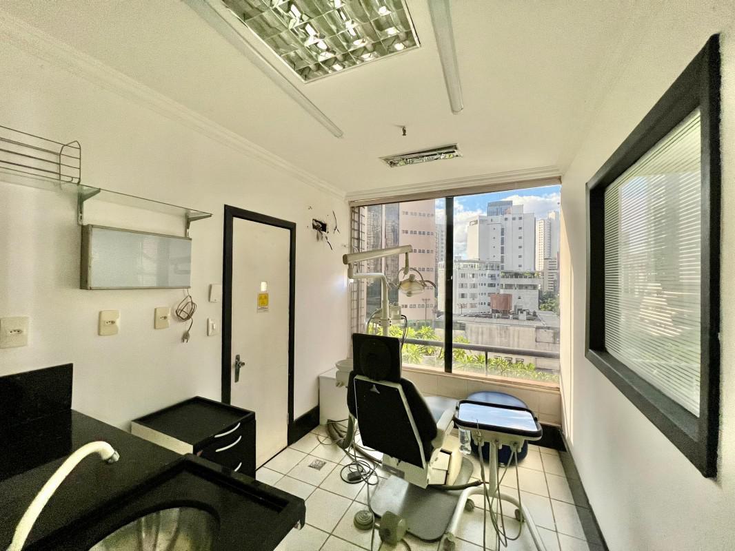 Sala, Savassi, 0 Quarto, 2 Vagas