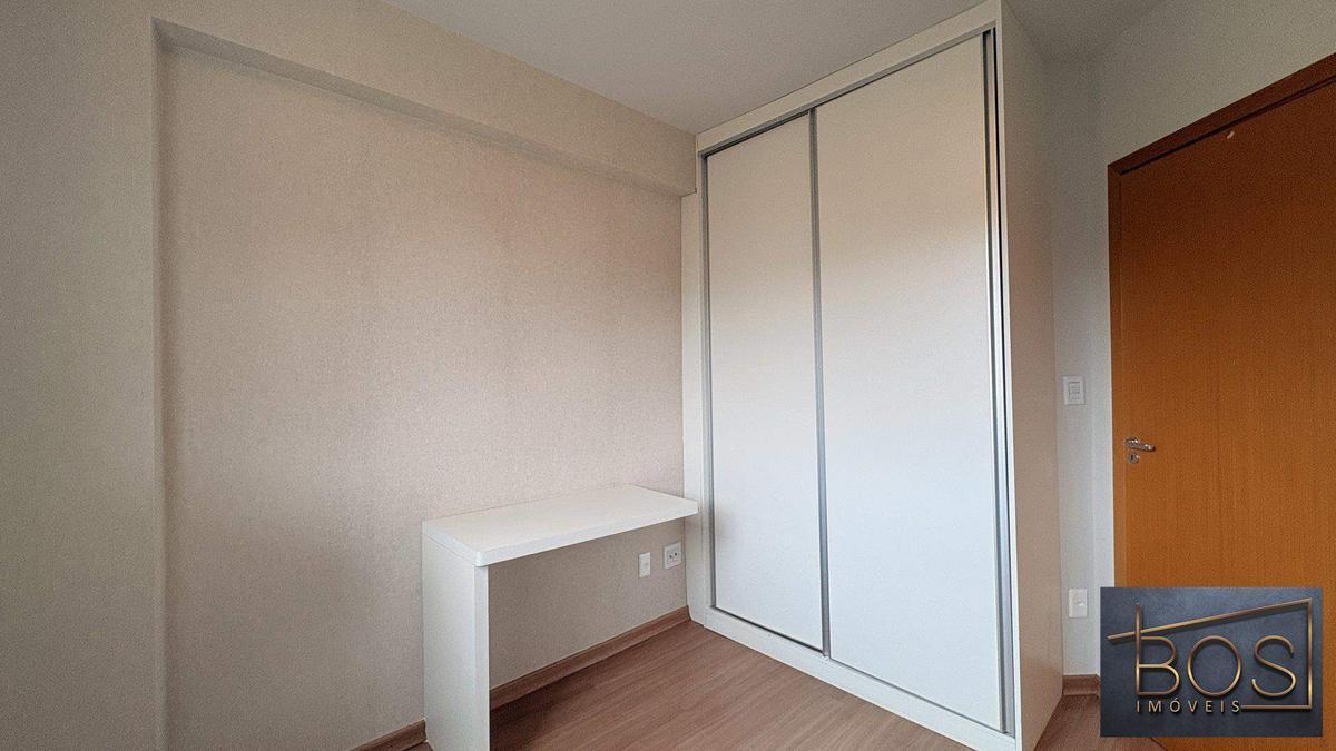 Apartamento, Sagrada Família, 3 Quartos, 2 Vagas, 1 Suíte
