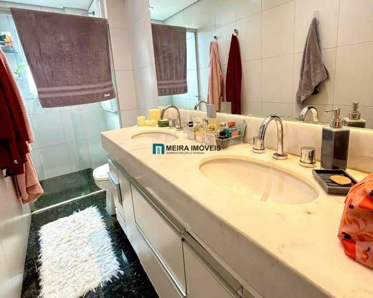 Cobertura, Funcionários, 4 Quartos, 4 Vagas, 2 Suítes