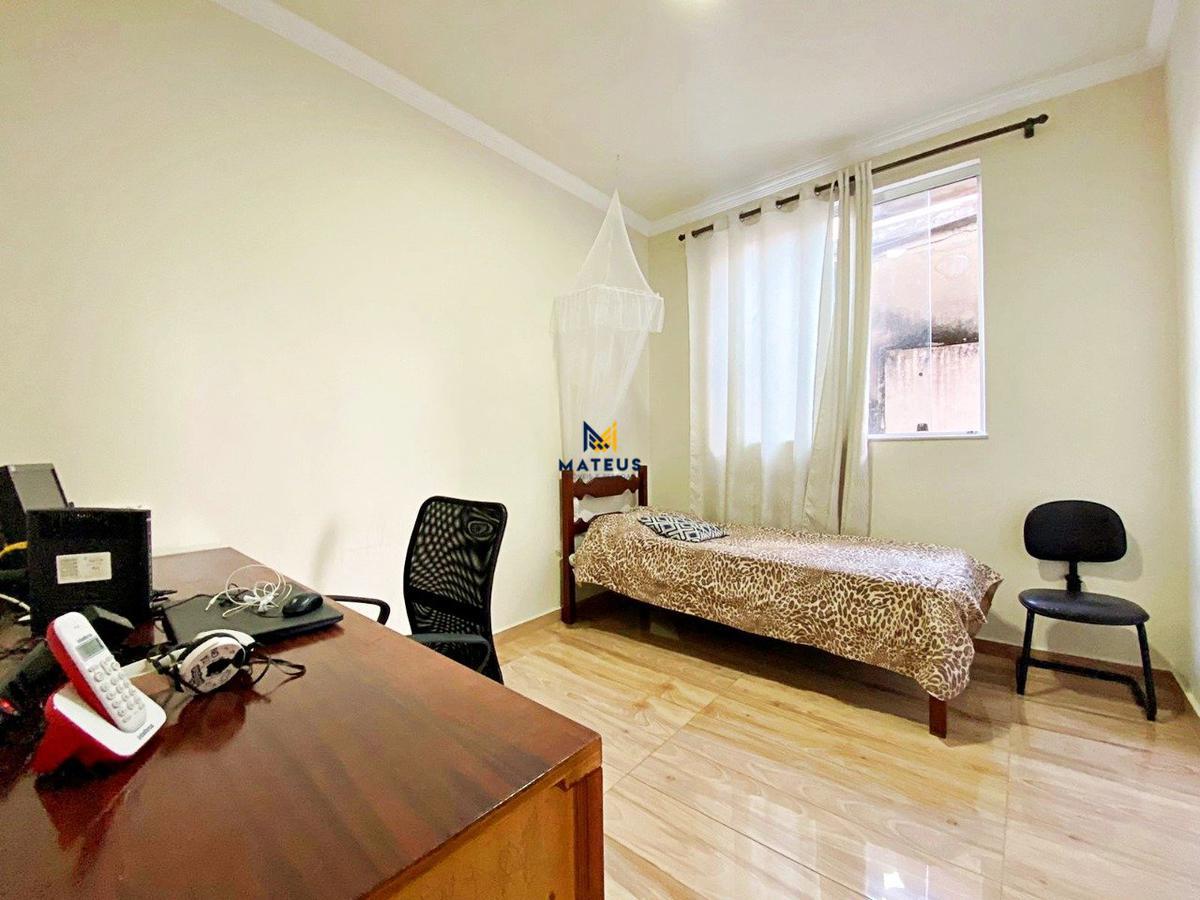 Casa, Caiçaras, 3 Quartos, 6 Vagas, 1 Suíte
