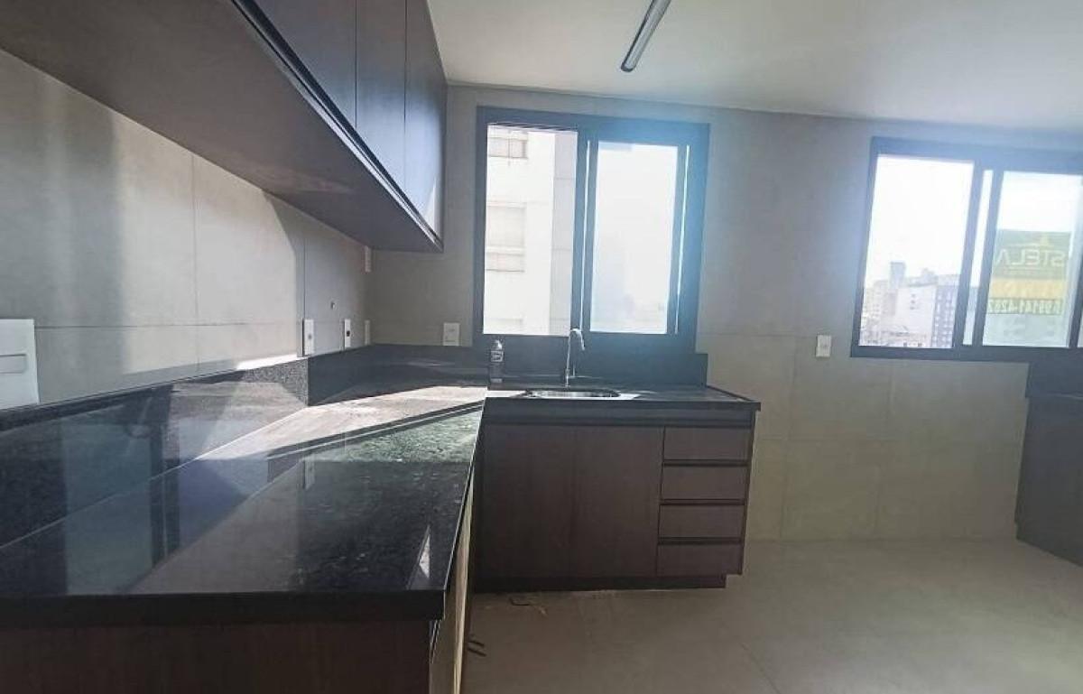 Cobertura, Lourdes, 2 Quartos, 3 Vagas, 1 Suíte
