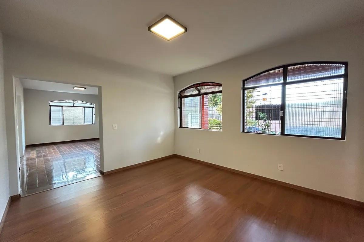 Casa, Liberdade, 4 Quartos, 3 Vagas, 2 Suítes