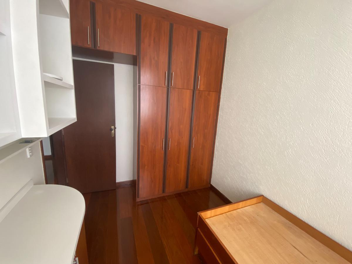 Apartamento, Sagrada Família, 3 Quartos, 1 Vaga, 1 Suíte