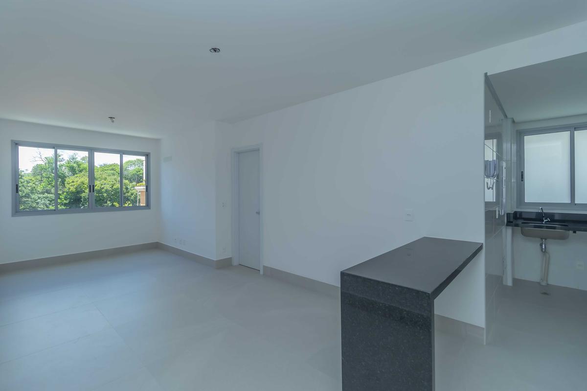 Apartamento, Sagrada Família, 3 Quartos, 2 Vagas, 1 Suíte