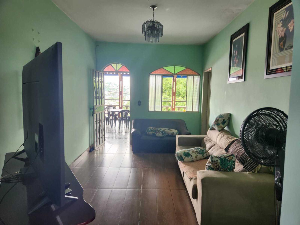 Casa, Novo Glória, 4 Quartos, 2 Vagas, 1 Suíte