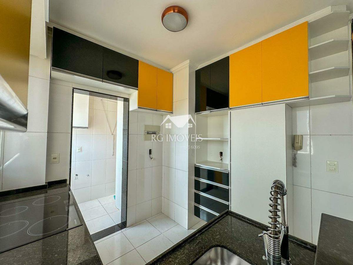 Apartamento, Miramar (barreiro), 3 Quartos, 2 Vagas, 1 Suíte