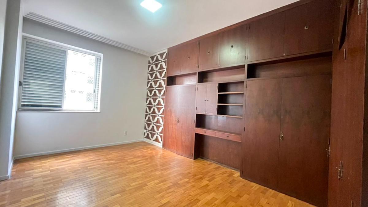 Apartamento, Centro, 4 Quartos, 2 Vagas, 1 Suíte