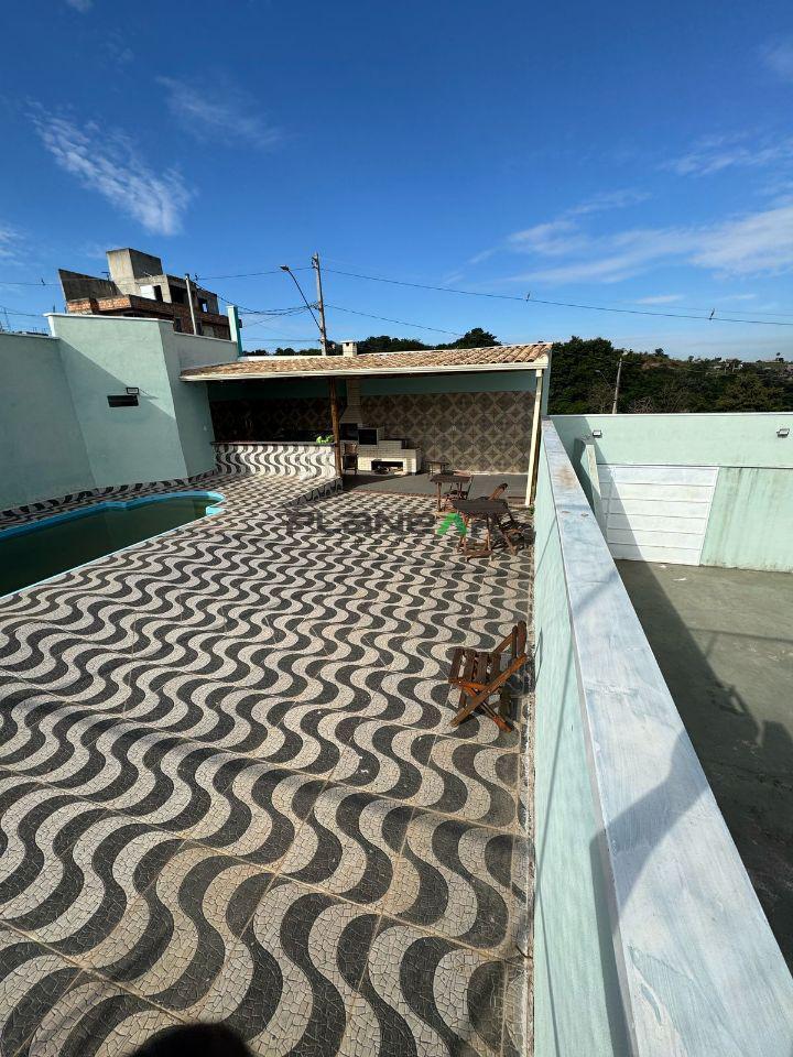 Casa, Centro, 4 Quartos, 4 Vagas, 2 Suítes