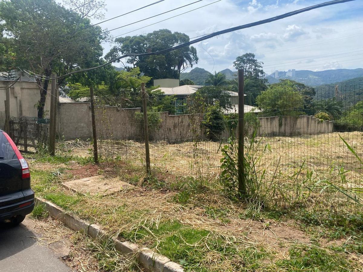 Lote, Jardim Canadá, 0 Quarto, 0 Vaga