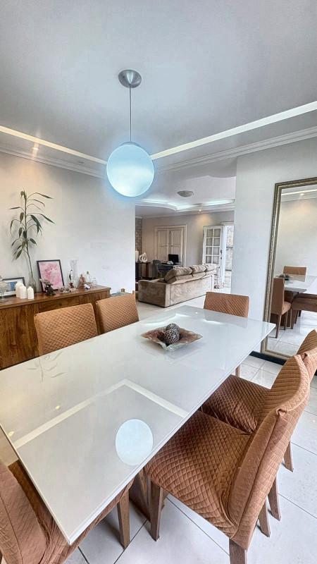 Casa, Álvaro Camargos, 3 Quartos, 4 Vagas, 1 Suíte