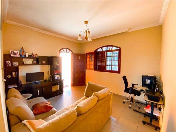 Casa, Parque Recreio, 3 Quartos, 4 Vagas