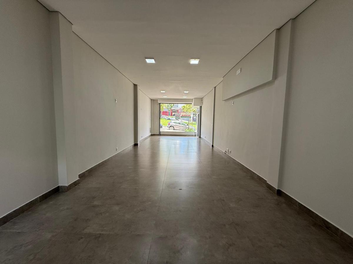 Andar, Castelo, 0 Quarto, 0 Vaga