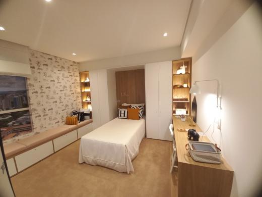 Apartamento, Funcionários, 2 Quartos, 2 Vagas, 1 Suíte