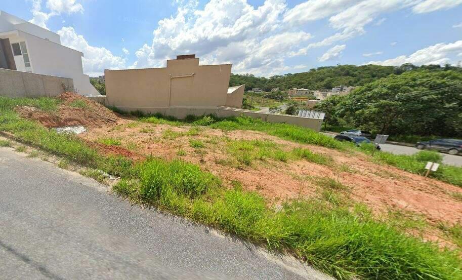 Lote, Novo Centro, 0 Quarto, 0 Vaga