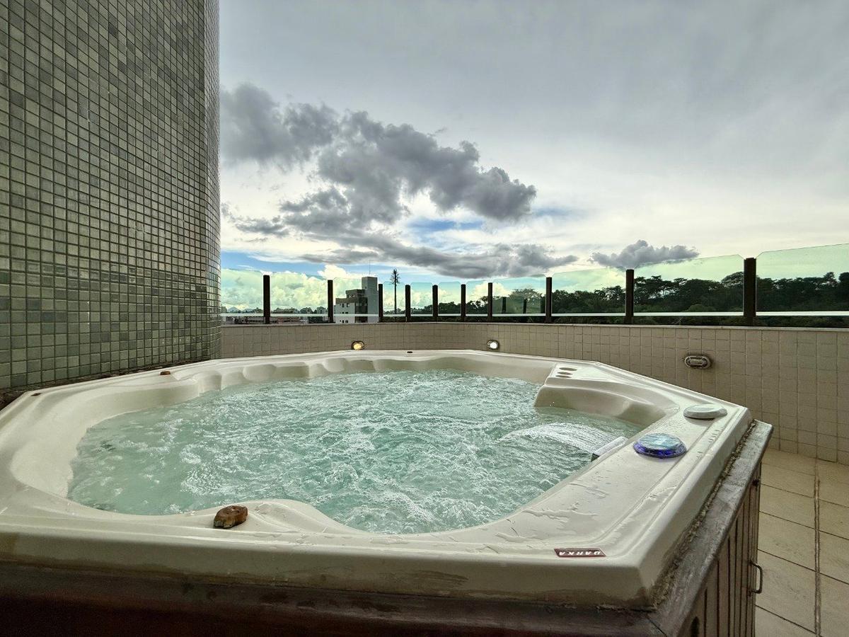 Cobertura, São José, 4 Quartos, 4 Vagas, 4 Suítes