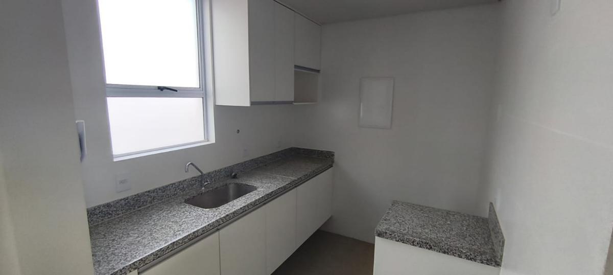 Cobertura, Ana Lúcia, 2 Quartos, 2 Vagas, 1 Suíte