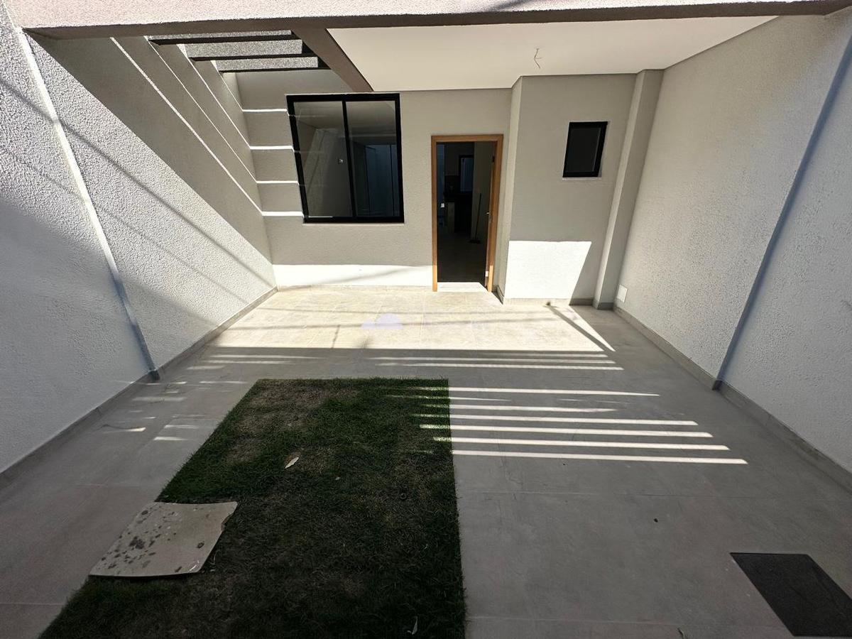 Casa, Itapoã, 3 Quartos, 2 Vagas, 1 Suíte