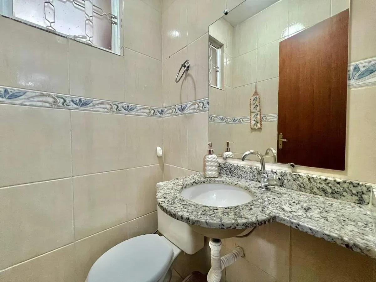 Casa, Santa Branca, 2 Quartos, 2 Vagas, 2 Suítes