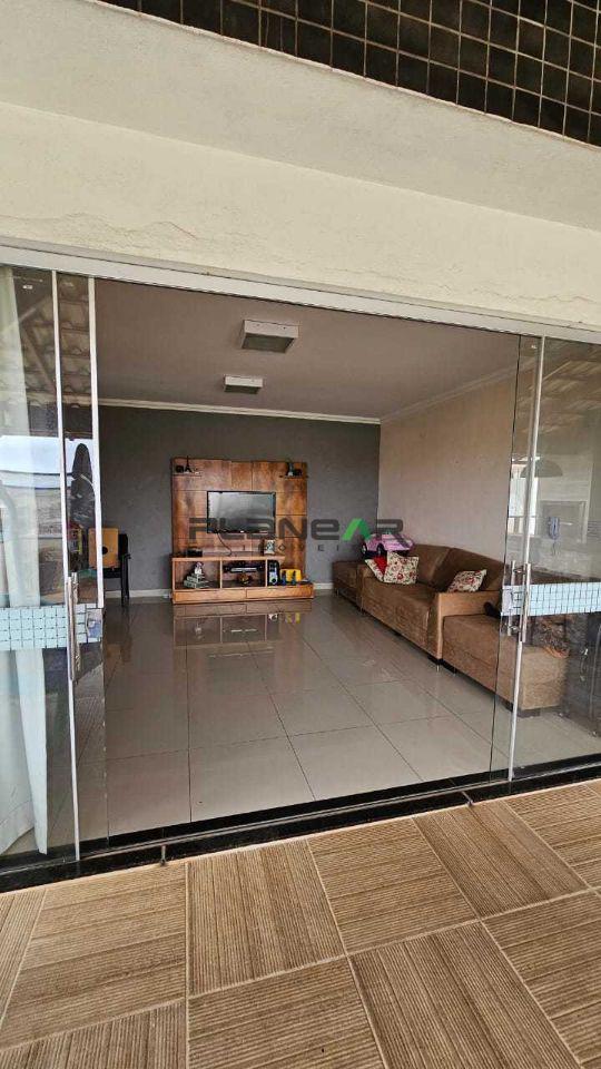 Cobertura, Jardim Riacho das Pedras, 4 Quartos, 2 Vagas, 1 Suíte