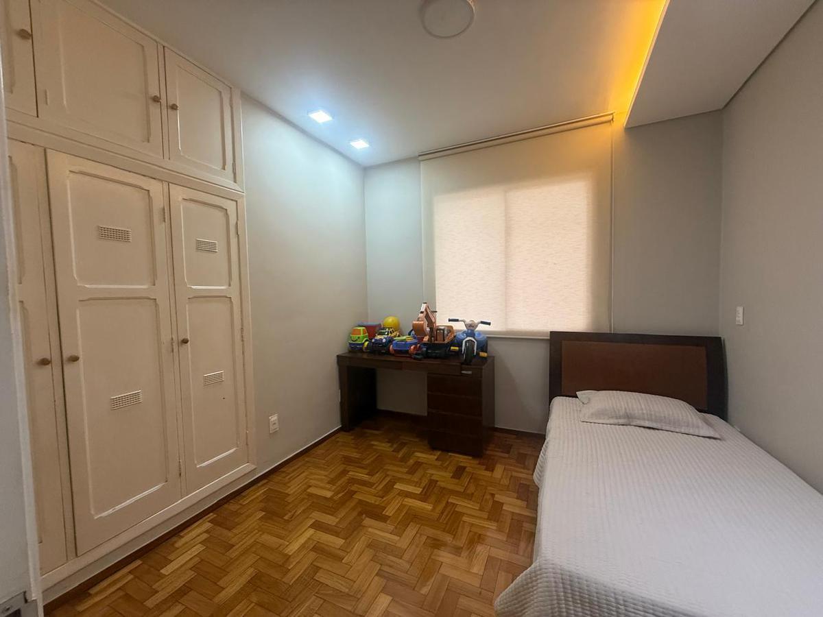 Casa, Cachoeirinha, 3 Quartos, 2 Vagas