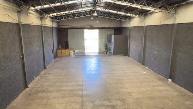 Galpão, Copacabana, 0 Quarto, 0 Vaga