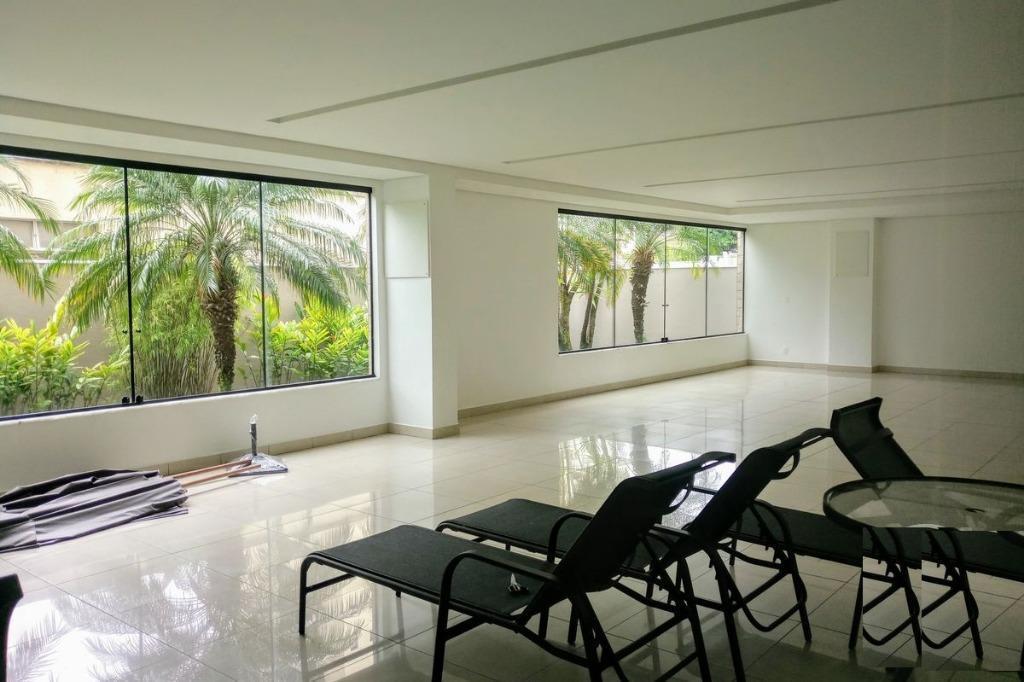 Cobertura, Funcionários, 4 Quartos, 5 Vagas, 2 Suítes